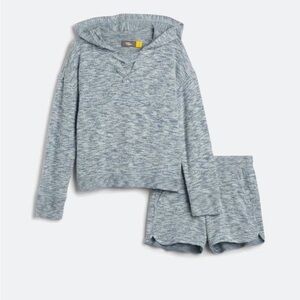 Runway - Girls Softloop Hacci Lace Up Hoodie short set. Size XL (16-18)